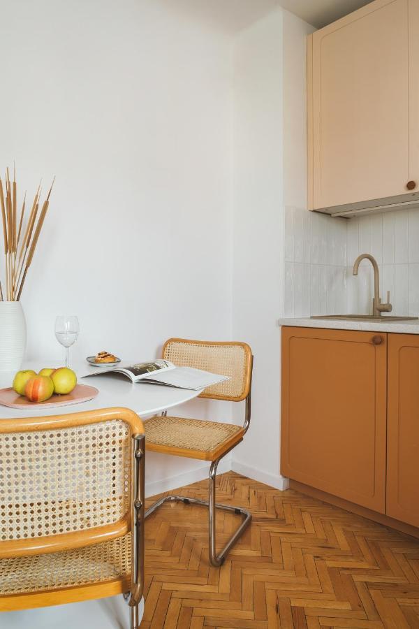 Warsaw Concierge Eclectic Design Apartment ภายนอก รูปภาพ