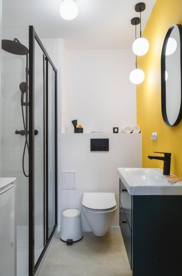 Warsaw Concierge Eclectic Design Apartment ภายนอก รูปภาพ